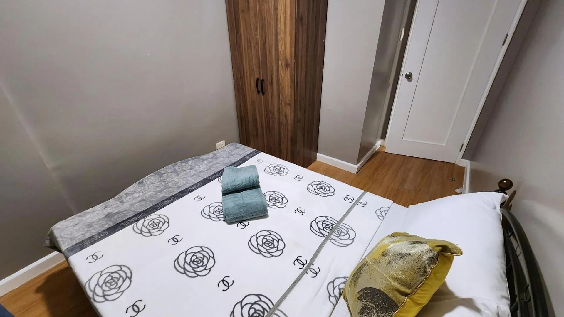 2 Bedroom City And Mountain View 1016 Davao Philippines